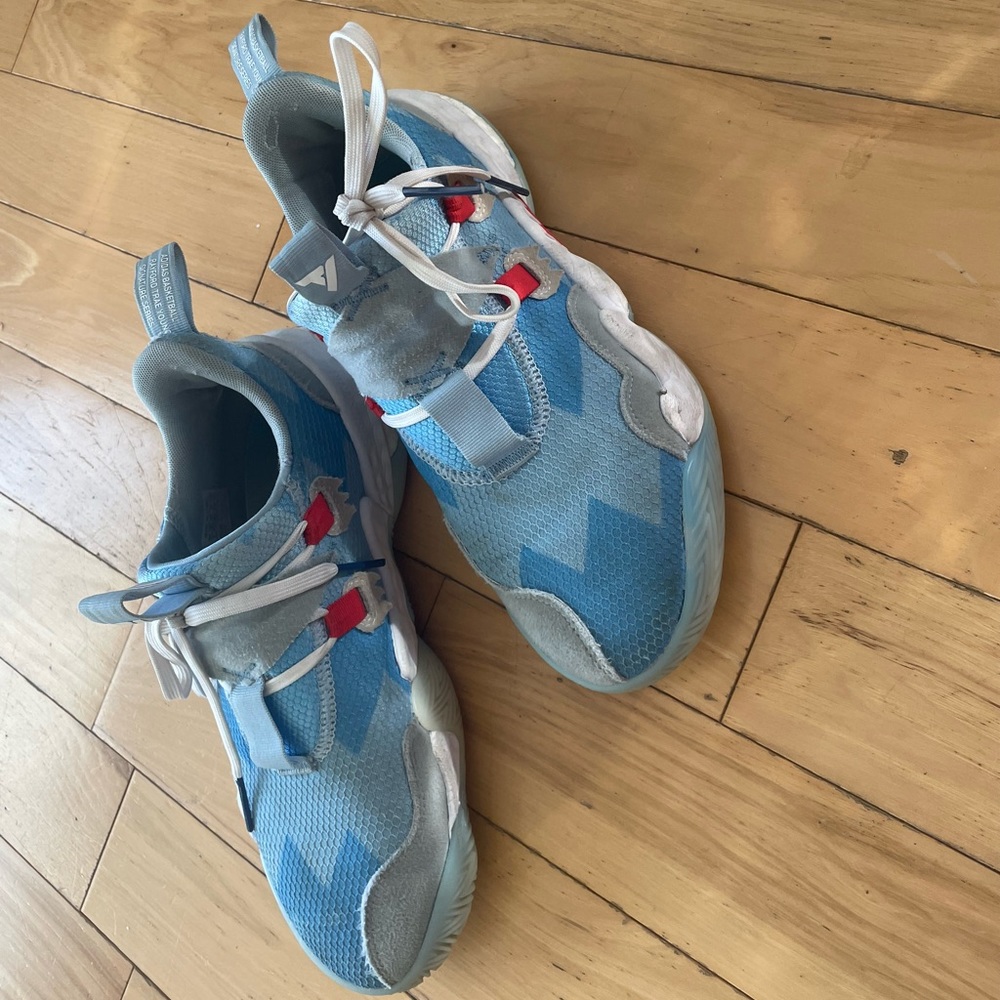 Mens Adidas ice Trae 1